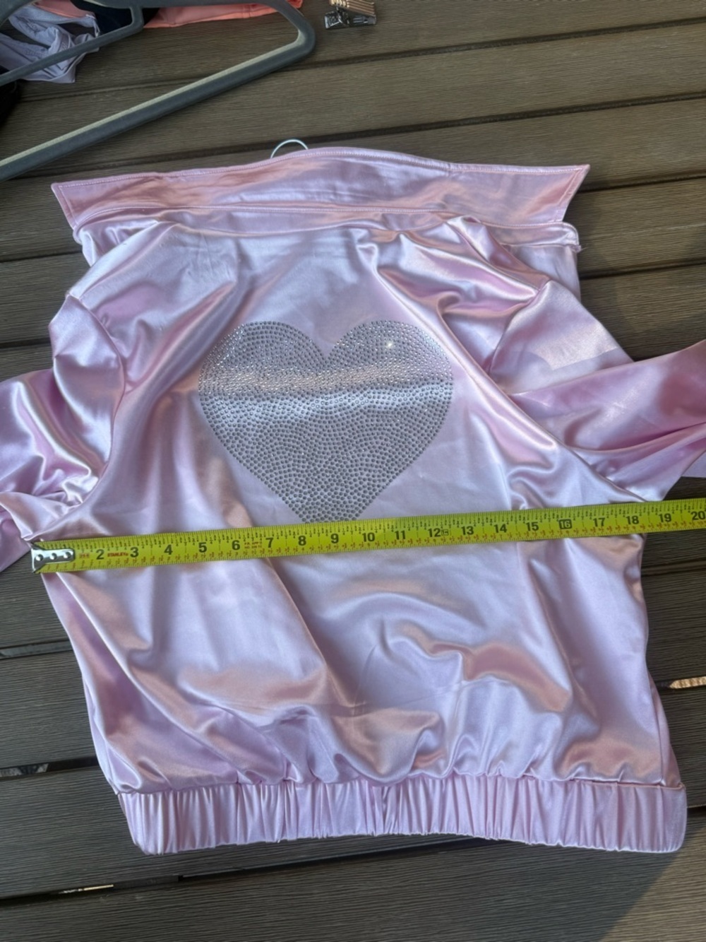 Y2K Pink Satin Open Front Jacket Rhinestone Heart Cropped Glam Barbiecore - Picture 7 of 7